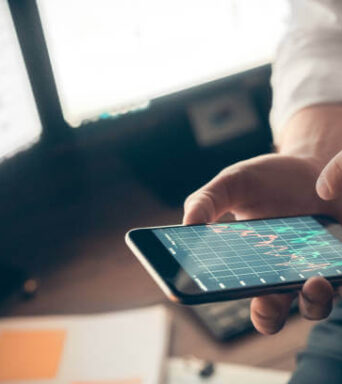 Advantages of Options Trading